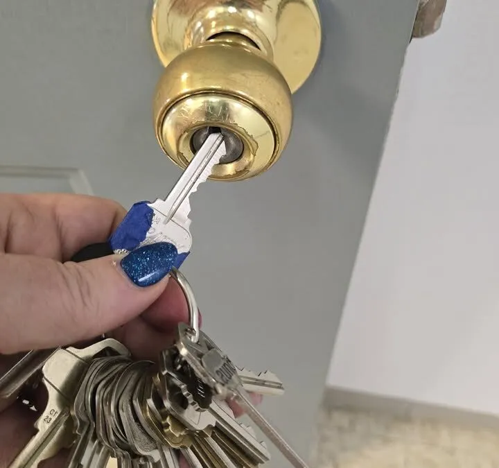 What do you do?When someone just hand you an envelope full of about one hundred keys??