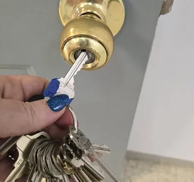 What do you do?When someone just hand you an envelope full of about one hundred keys??